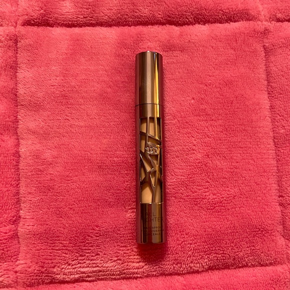 Urban Decay Other - Urban Decay All Nighter Waterproof Concealer in Shade Fair Neutral